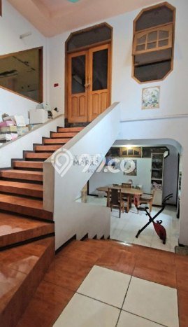 Disewakan! Rumah 8 Kamar Tidur &
4 Kamar Mandi di Tidar, Malang Disewakan! Rumah 8 Kamar Tidur &
4 Kamar Mandi di Tidar, Malang