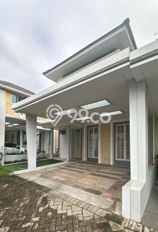 Rumah Modern 4 KT di Soekarno Hatta Malang Semi Furnished Rumah Modern 4 KT di Soekarno Hatta Malang Semi Furnished