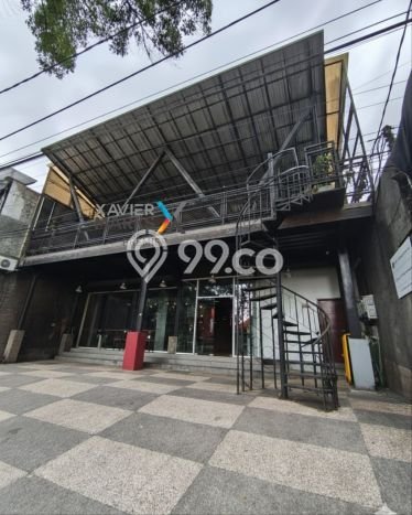 Komersial Bagus Dijual LB 650m2 Lokasi Strategis Malang Area Cocok untuk Berbisnis Komersial Bagus Dijual LB 650m2 Lokasi Strategis Malang Area Cocok untuk Berbisnis
