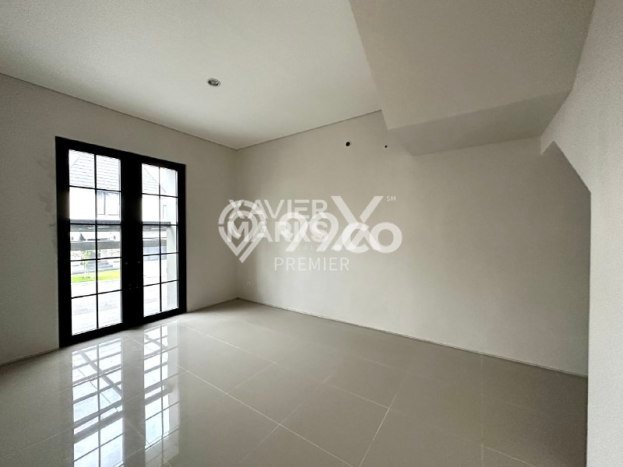 Rumah Disewakan Malang LT 210m2 LB 255m2 Area Tidar Rumah Disewakan Malang LT 210m2 LB 255m2 Area Tidar