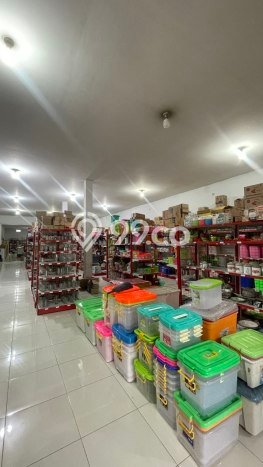 Unit Komersial Dijual di Kedungkandang Malang Luas Tanah 782m2, Luas Bangunan 1000m2 Unit Komersial Dijual di Kedungkandang Malang Luas Tanah 782m2, Luas Bangunan 1000m2