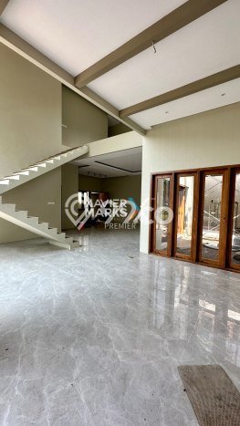 Rumah Elit Modern Siap Huni di Araya Malang Rumah Elit Modern Siap Huni di Araya Malang