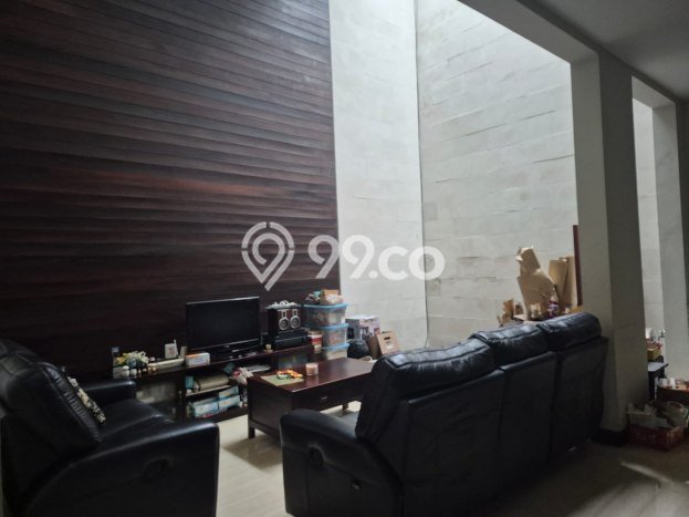 Dijual Hunian Rumah Terawat 3 KT di Surabaya Kota, Surabaya Dijual Hunian Rumah Terawat 3 KT di Surabaya Kota, Surabaya