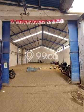 Unit Gudang Disewa Lokasi Sukun, Malang Spesifikasi Luas Bangunan 620m2 Unit Gudang Disewa Lokasi Sukun, Malang Spesifikasi Luas Bangunan 620m2