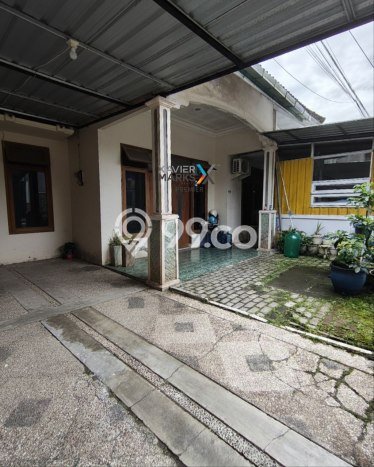 Hunian Elit LB 200m2 Siap Pakai Desain Elegan di Dinoyo, Malang Hunian Elit LB 200m2 Siap Pakai Desain Elegan di Dinoyo, Malang