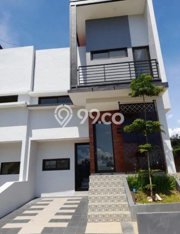 Rumah Luas Asri 4 KT Siap Huni di Malang Kota Malang Rumah Luas Asri 4 KT Siap Huni di Malang Kota Malang