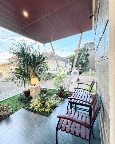 LOKASI STRATEGIS! Vila di Batu, Ukuran 141m2m², Akses ke pusat kota LOKASI STRATEGIS! Vila di Batu, Ukuran 141m2m², Akses ke pusat kota
