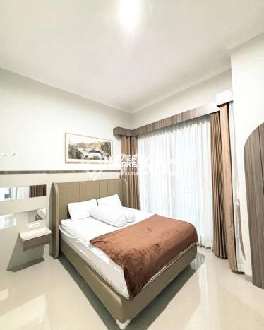 LOKASI STRATEGIS! Vila di Batu, Ukuran 141m2m², Akses ke pusat kota LOKASI STRATEGIS! Vila di Batu, Ukuran 141m2m², Akses ke pusat kota