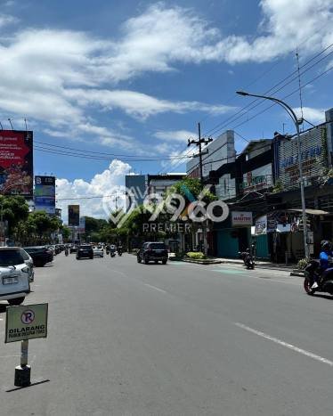 Unit Komersial Dijual di Klojen Malang Luas Tanah 398m2, Luas Bangunan 1000m2 Unit Komersial Dijual di Klojen Malang Luas Tanah 398m2, Luas Bangunan 1000m2