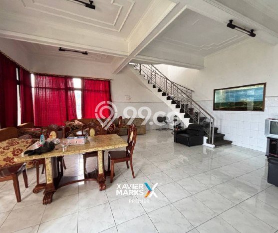 Vila di Batu, Luas 1480m2m², Akses ke transportasi publik Vila di Batu, Luas 1480m2m², Akses ke transportasi publik