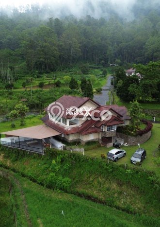 Vila Kawasan Batu, Luas 985m2m², Akses ke Fasilitas Umum, Available Vila Kawasan Batu, Luas 985m2m², Akses ke Fasilitas Umum, Available
