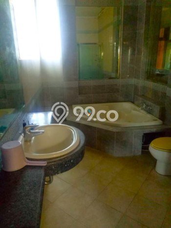 Dijual Rumah Premium dengan Fasilitas Sekitar Lengkap di Blimbing, Malang Dijual Rumah Premium dengan Fasilitas Sekitar Lengkap di Blimbing, Malang