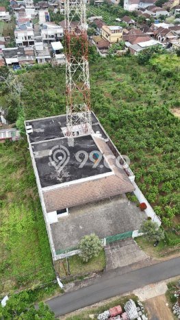 Disewakan Gudang komersial di Lowokwaru luas bangunan 600m2 Disewakan Gudang komersial di Lowokwaru luas bangunan 600m2