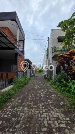 Kost Dijual Lokasi Lowokwaru, Malang, Spesifikasi 22 Kamar Tidur dan Luas 350m2 Kost Dijual Lokasi Lowokwaru, Malang, Spesifikasi 22 Kamar Tidur dan Luas 350m2