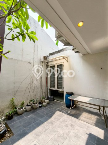 Rumah Luxury Modern Tanpa Renovasi di Bintaro Tangerang Selatan Rumah Luxury Modern Tanpa Renovasi di Bintaro Tangerang Selatan
