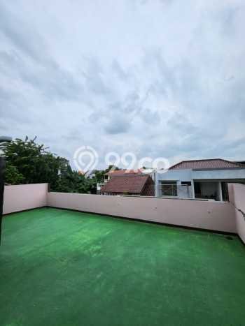 Dijual Rumah Eksklusif 5 KT di Bintaro, Tangerang Selatan Dijual Rumah Eksklusif 5 KT di Bintaro, Tangerang Selatan