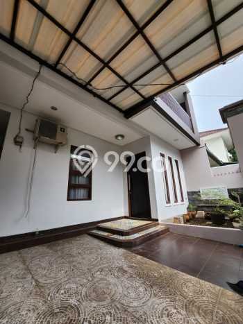 Dijual Rumah Eksklusif 5 KT di Bintaro, Tangerang Selatan Dijual Rumah Eksklusif 5 KT di Bintaro, Tangerang Selatan