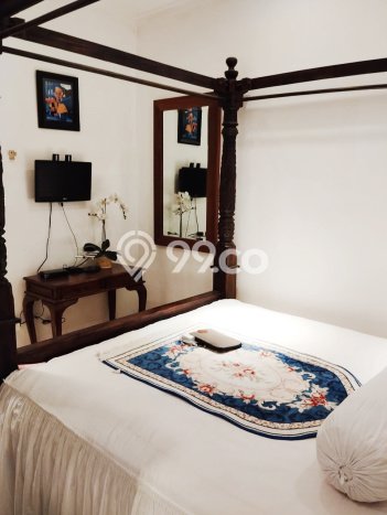 For Sale Hunian Rumah Terawat 2 KT di Bintaro, Tangerang Selatan For Sale Hunian Rumah Terawat 2 KT di Bintaro, Tangerang Selatan