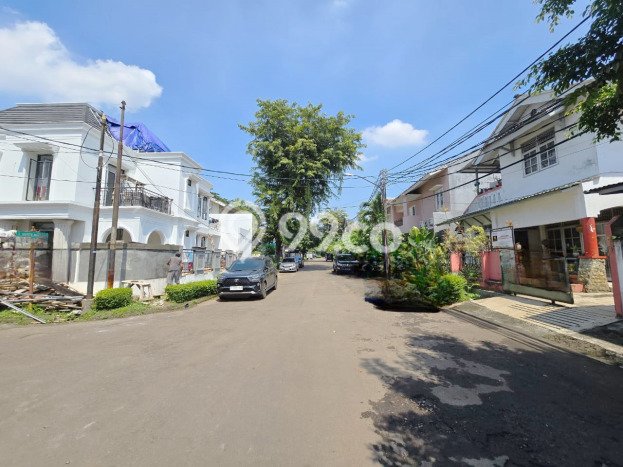 For Sale Hunian Rumah Nyaman 3 KT di Bintaro, Tangerang Selatan For Sale Hunian Rumah Nyaman 3 KT di Bintaro, Tangerang Selatan