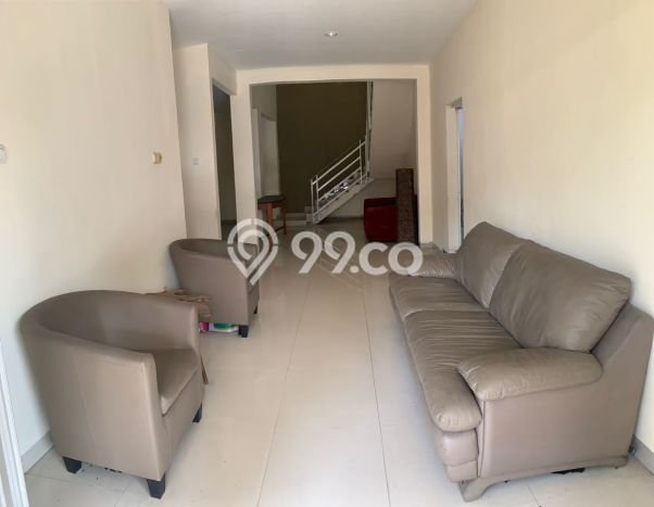Rumah Minimalis 3 KT di Bintaro Tangerang Selatan Semi Furnished Rumah Minimalis 3 KT di Bintaro Tangerang Selatan Semi Furnished