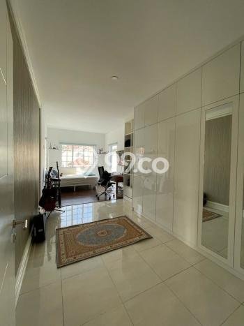 Rumah Luxury Modern Siap Huni di Cibubur Jakarta Timur Rumah Luxury Modern Siap Huni di Cibubur Jakarta Timur