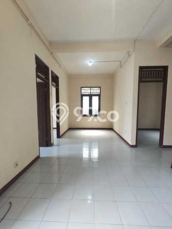 Dijual Cepat Rumah Favorit Siap Huni LB 200m2 di Pondok Aren, Tangerang Selatan Dijual Cepat Rumah Favorit Siap Huni LB 200m2 di Pondok Aren, Tangerang Selatan