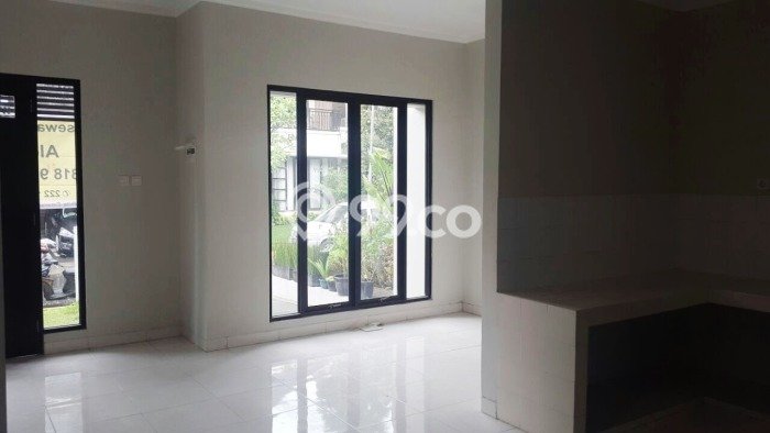 Jual Rumah Mewah Megah Dengan View Cantik di Bintaro, Tangerang Selatan Jual Rumah Mewah Megah Dengan View Cantik di Bintaro, Tangerang Selatan