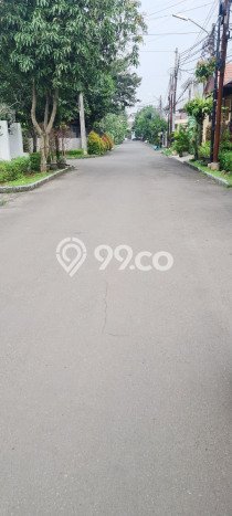 Dijual Rumah Luas Megah Dengan View Eksklusif di Bintaro, Jakarta Selatan Dijual Rumah Luas Megah Dengan View Eksklusif di Bintaro, Jakarta Selatan