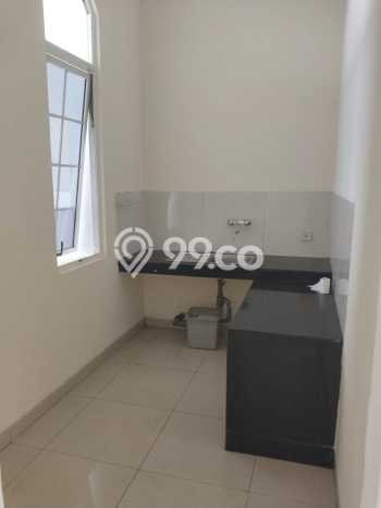 Rumah Disewakan Jakarta Barat LT 250m2 LB 239m2 Area Green Lake City Rumah Disewakan Jakarta Barat LT 250m2 LB 239m2 Area Green Lake City
