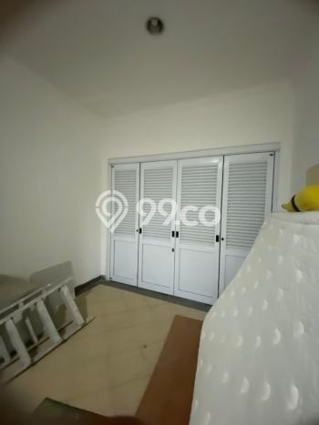Rumah Disewakan Jakarta Barat LT 135m2 LB 180m2 Kawasan Kemanggisan Rumah Disewakan Jakarta Barat LT 135m2 LB 180m2 Kawasan Kemanggisan