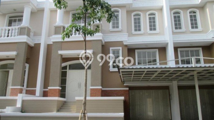 Rumah Disewakan Jakarta Barat LT 250m2 LB 239m2 Area Green Lake City Rumah Disewakan Jakarta Barat LT 250m2 LB 239m2 Area Green Lake City