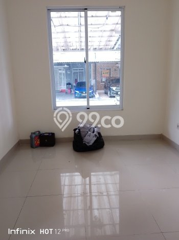 Rumah Kontrakan Jakarta Barat LT 108m2 LB 108m2 Area Green Lake City Rumah Kontrakan Jakarta Barat LT 108m2 LB 108m2 Area Green Lake City
