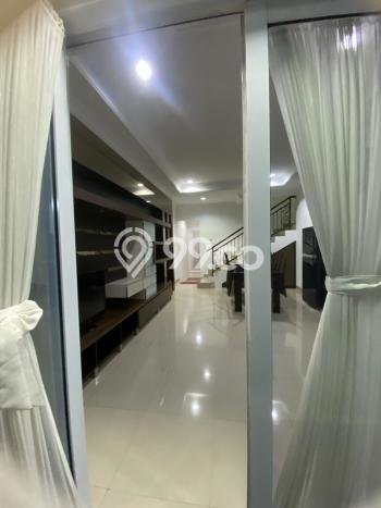 Disewakan Segera Rumah Kondisi Bagus di Area Kebon Jeruk, Jakarta Barat Disewakan Segera Rumah Kondisi Bagus di Area Kebon Jeruk, Jakarta Barat