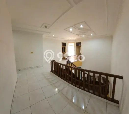 Disewakan! Rumah 6 Kamar Tidur &
5 Kamar Mandi di Pantai Indah Kapuk, Jakarta Utara Disewakan! Rumah 6 Kamar Tidur &
5 Kamar Mandi di Pantai Indah Kapuk, Jakarta Utara