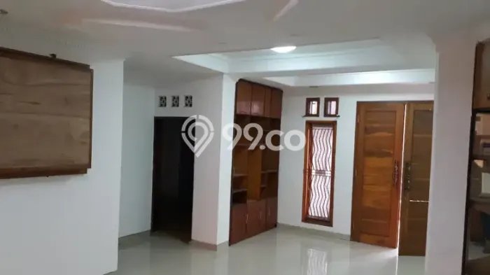 Rumah Disewakan Jakarta Barat LT 430m2 LB 650m2 Area Meruya Rumah Disewakan Jakarta Barat LT 430m2 LB 650m2 Area Meruya