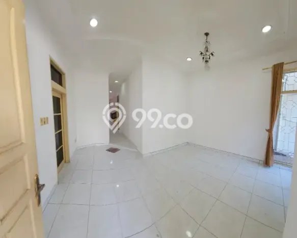 Disewakan! Rumah 6 Kamar Tidur &
5 Kamar Mandi di Pantai Indah Kapuk, Jakarta Utara Disewakan! Rumah 6 Kamar Tidur &
5 Kamar Mandi di Pantai Indah Kapuk, Jakarta Utara