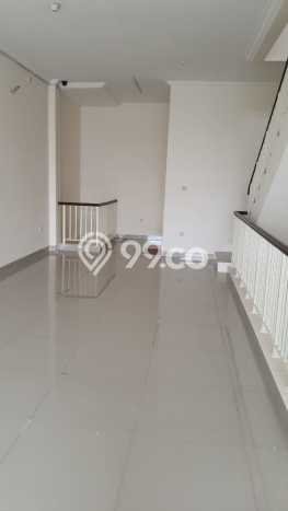 FOR RENT! Ruko di Green Lake City Cocok untuk Bisnis 54m2 FOR RENT! Ruko di Green Lake City Cocok untuk Bisnis 54m2