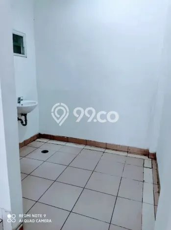Ruko bagus disewakan di Kembangan Jakarta Barat dengan LB 240m2 harga sewa terbaik Ruko bagus disewakan di Kembangan Jakarta Barat dengan LB 240m2 harga sewa terbaik