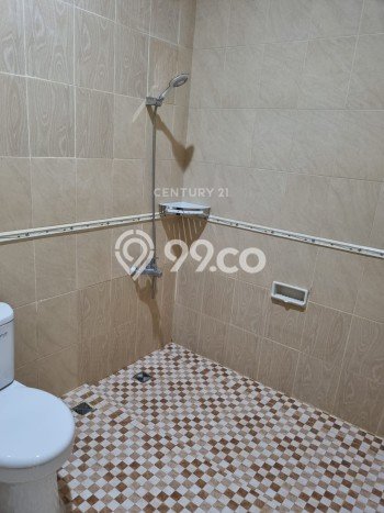 HARGA SPESIAL! Rumah kawasan Gunung Putri, Dekat Pusat Kota, 5 KM, LT 220m2m² Bangunan 370m2m² HARGA SPESIAL! Rumah kawasan Gunung Putri, Dekat Pusat Kota, 5 KM, LT 220m2m² Bangunan 370m2m²