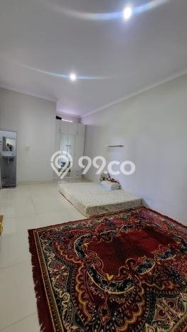 Rumah Mewah LB 350m2 Siap Pakai Desain Elegan di Cibubur, Jakarta Timur Rumah Mewah LB 350m2 Siap Pakai Desain Elegan di Cibubur, Jakarta Timur