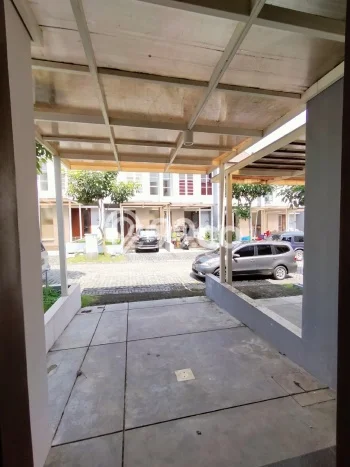 Jarang Ada! Rumah Kontrakan 3 Kamar Nyaman Siap Huni Araya Jarang Ada! Rumah Kontrakan 3 Kamar Nyaman Siap Huni Araya