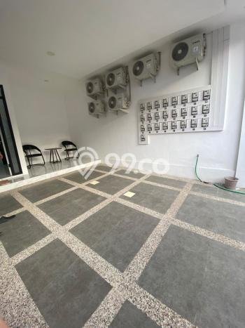Rumah Akses Mudah area Lowokwaru, Malang, LT 131m2m² Bangunan 450m2m² Rumah Akses Mudah area Lowokwaru, Malang, LT 131m2m² Bangunan 450m2m²