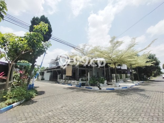 Dijual Rumah Eksklusif 8 KT di Araya, Malang Dijual Rumah Eksklusif 8 KT di Araya, Malang