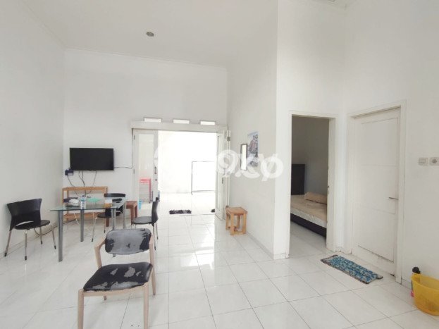 Rumah Terawat 2 KT 2 KM di Kawasan Bisnis , Malang Rumah Terawat 2 KT 2 KM di Kawasan Bisnis , Malang
