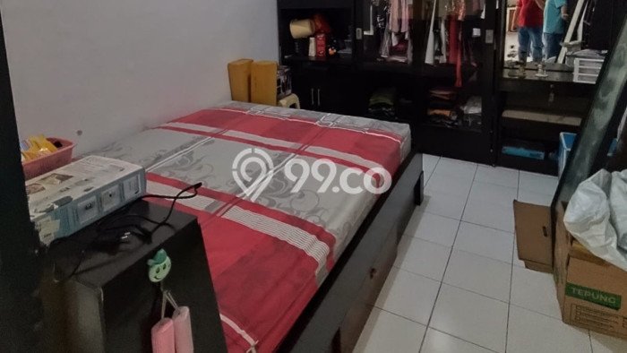 Rumah Modern Cantik 6 Kamar Siap Huni di Klojen Rumah Modern Cantik 6 Kamar Siap Huni di Klojen
