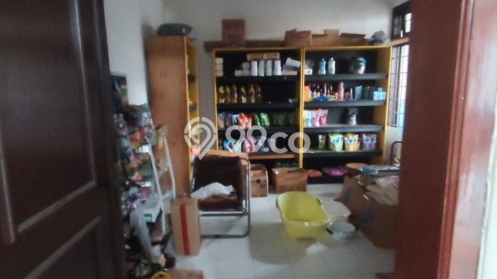 Rumah Modern Cantik 6 Kamar Siap Huni di Klojen Rumah Modern Cantik 6 Kamar Siap Huni di Klojen