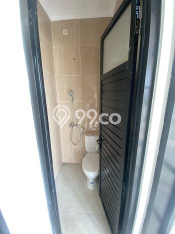 Rumah 2 KT 1 KM Area Premium di , Malang Rumah 2 KT 1 KM Area Premium di , Malang