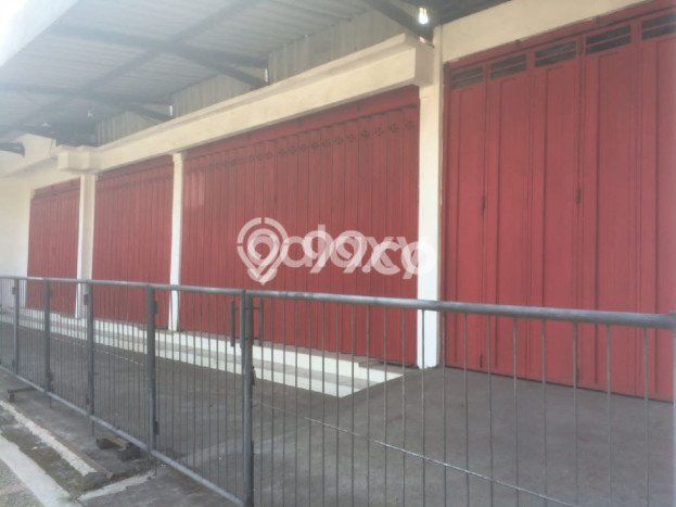 PELUANG EMAS! Ruko Kawasan Kepanjen, Luas 400m2m², Potensi Sewa Tinggi PELUANG EMAS! Ruko Kawasan Kepanjen, Luas 400m2m², Potensi Sewa Tinggi
