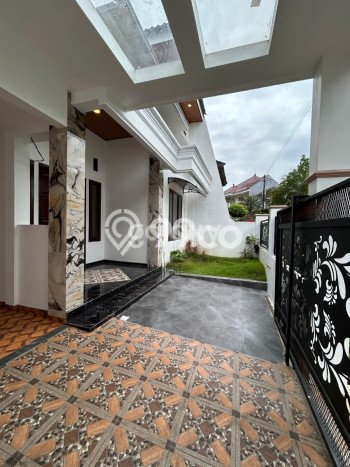 HARGA SPESIAL! Rumah Premium di , Malang, LT 144m2m² LB 180m2m² BISA KPR! HARGA SPESIAL! Rumah Premium di , Malang, LT 144m2m² LB 180m2m² BISA KPR!