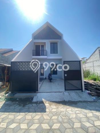 Dijual Rumah 3 Kamar Lokasi Strategis Nyaman dan Strategis di Rungkut Dijual Rumah 3 Kamar Lokasi Strategis Nyaman dan Strategis di Rungkut